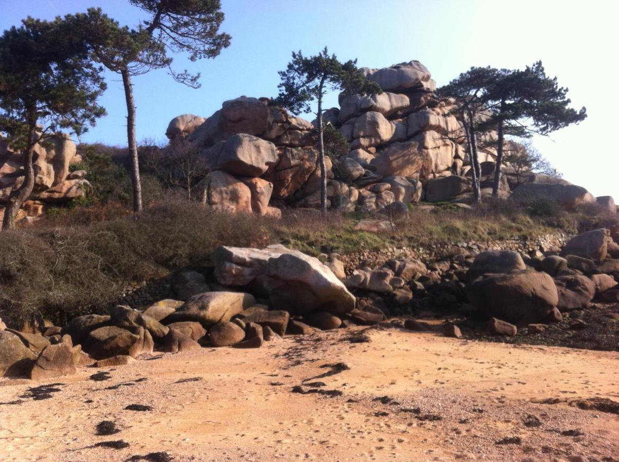 Trestraou, Cote De Granit Rose, Studio Vue Mer, Rez-De-Chaussee Perros-Guirec Extérieur photo